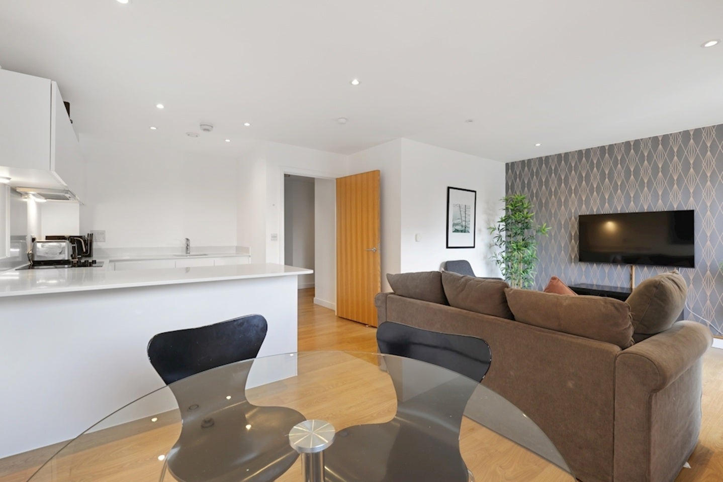 Flat North Woolwich Road in Greater London