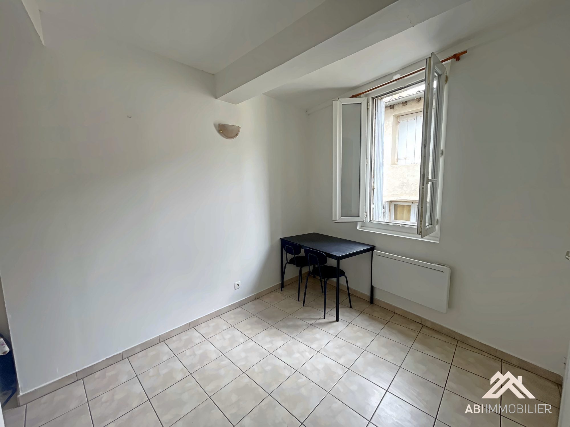 Flat Rue des Écoles Laïques in Montpellier