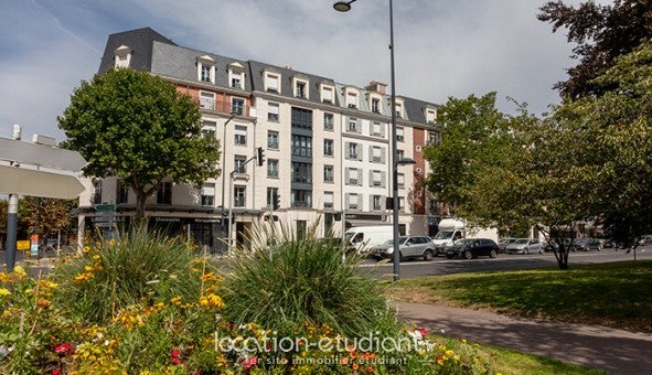 Flat Avenue Léon Blum in Maisons-Alfort