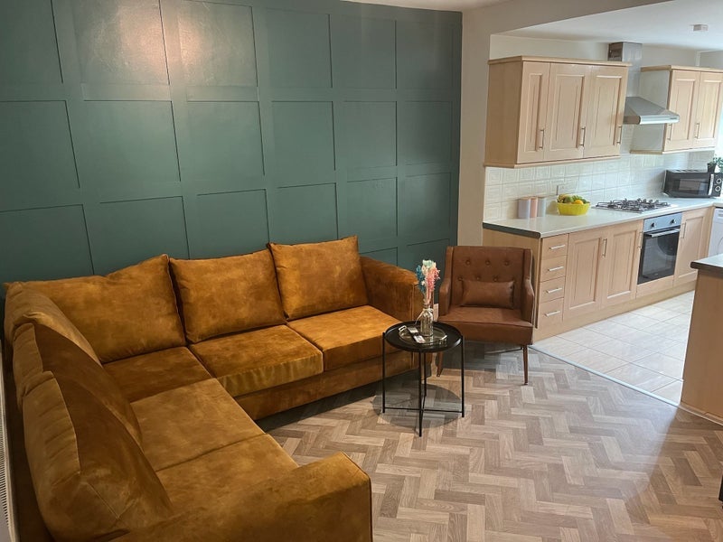 Room Trenic Drive in Leeds