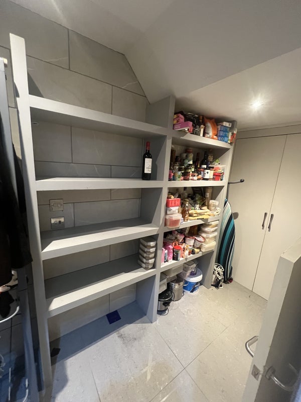 Room Alberta Street in Greater London