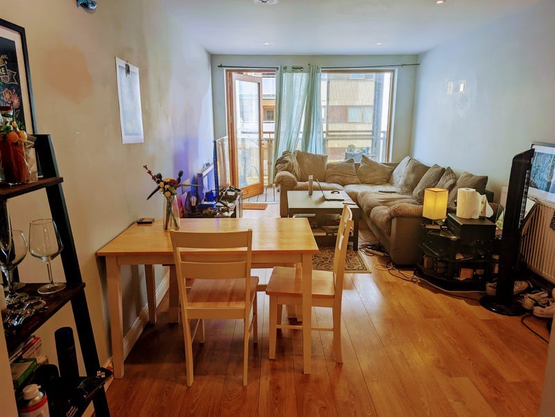Room Trevithick Way in Greater London