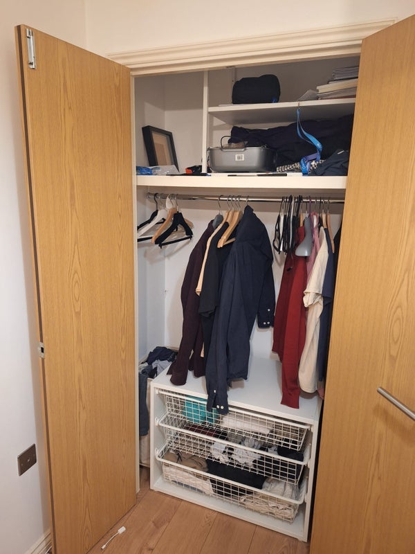 Room Trevithick Way in Greater London