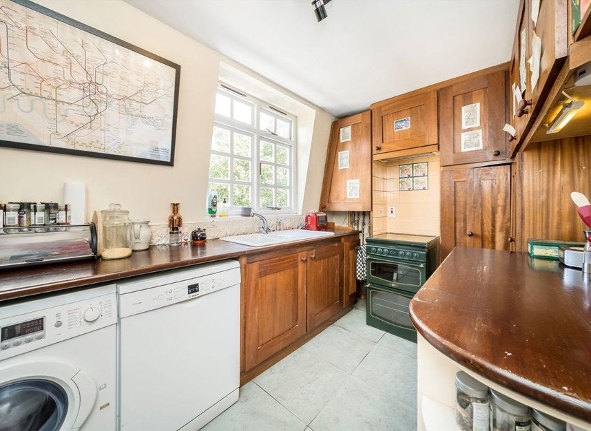 Flat Wilmington Square in Greater London