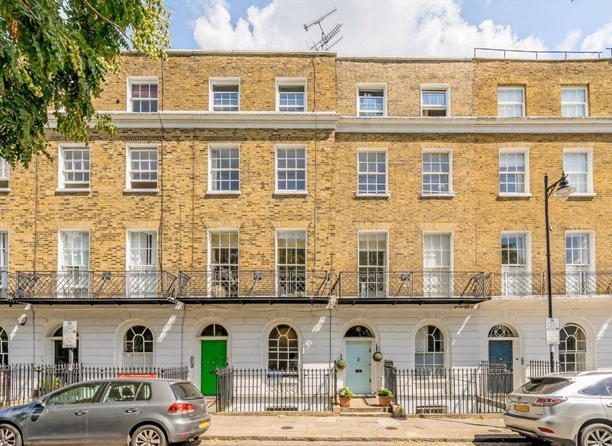 Flat Wilmington Square in Greater London