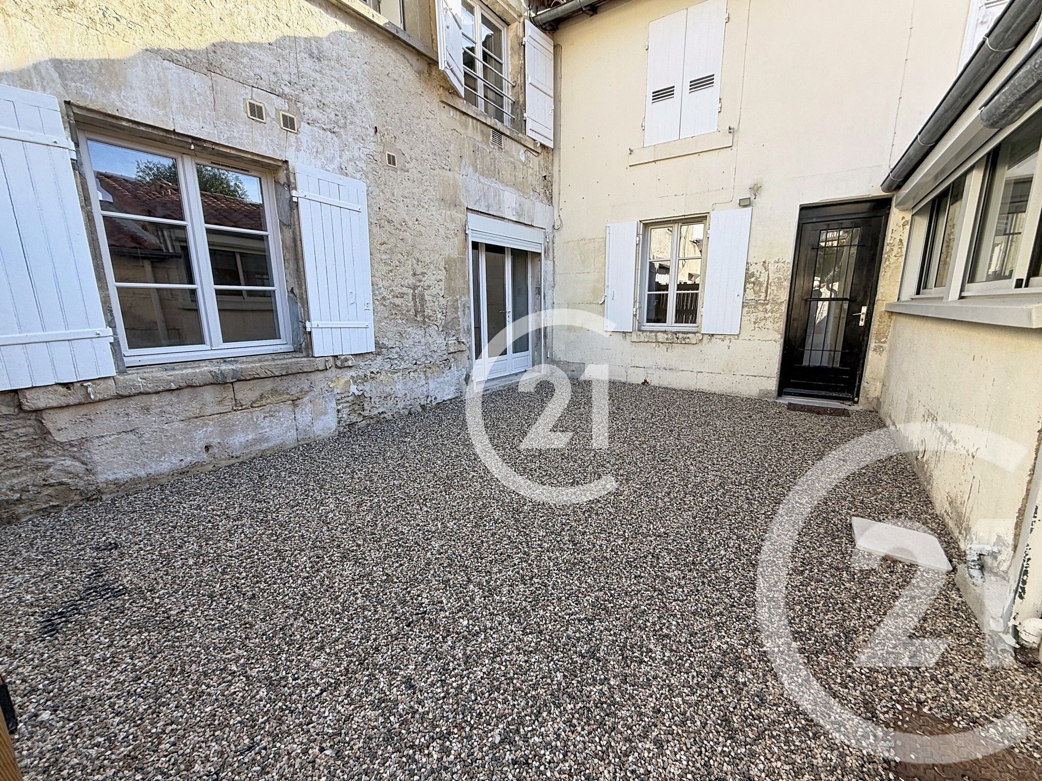 House Rue des Pontis in Cognac