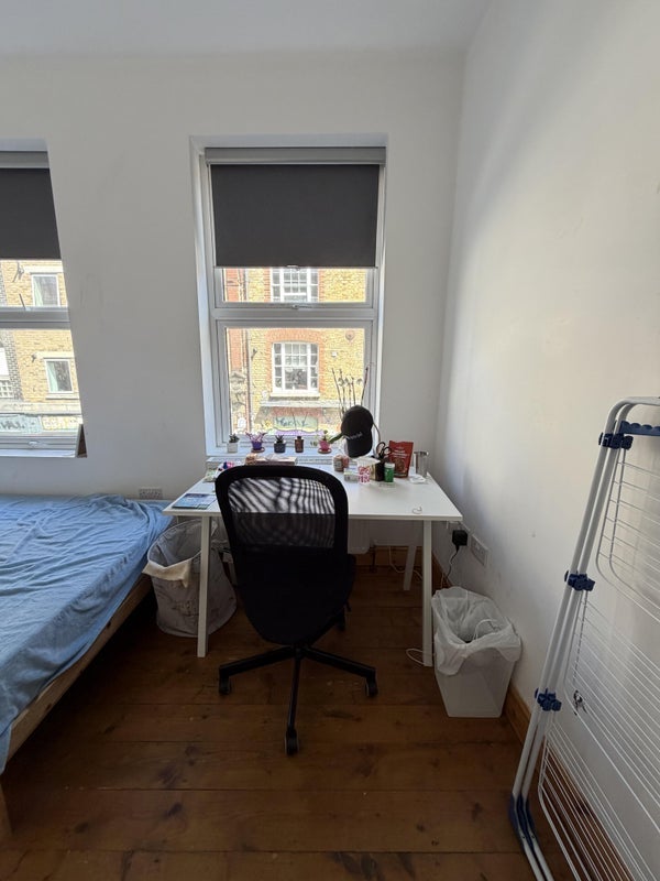 Room Sclater Street in Greater London