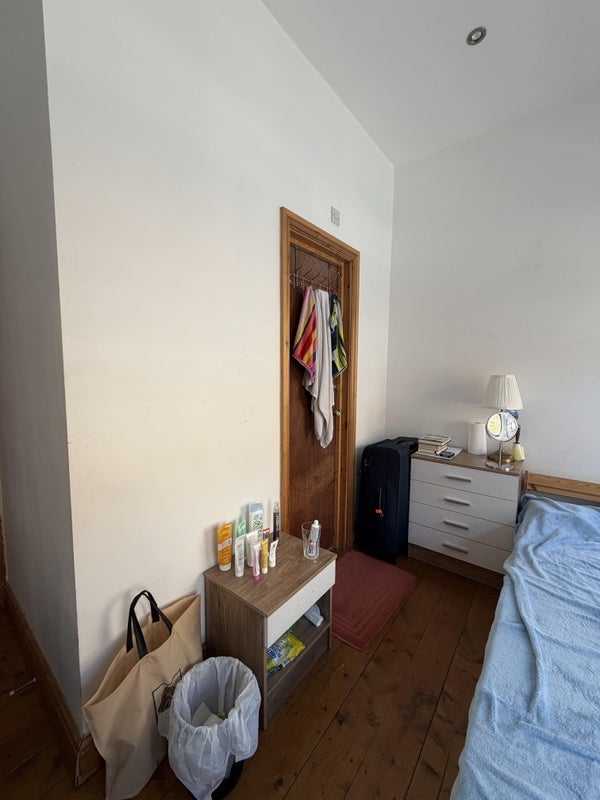 Room Sclater Street in Greater London