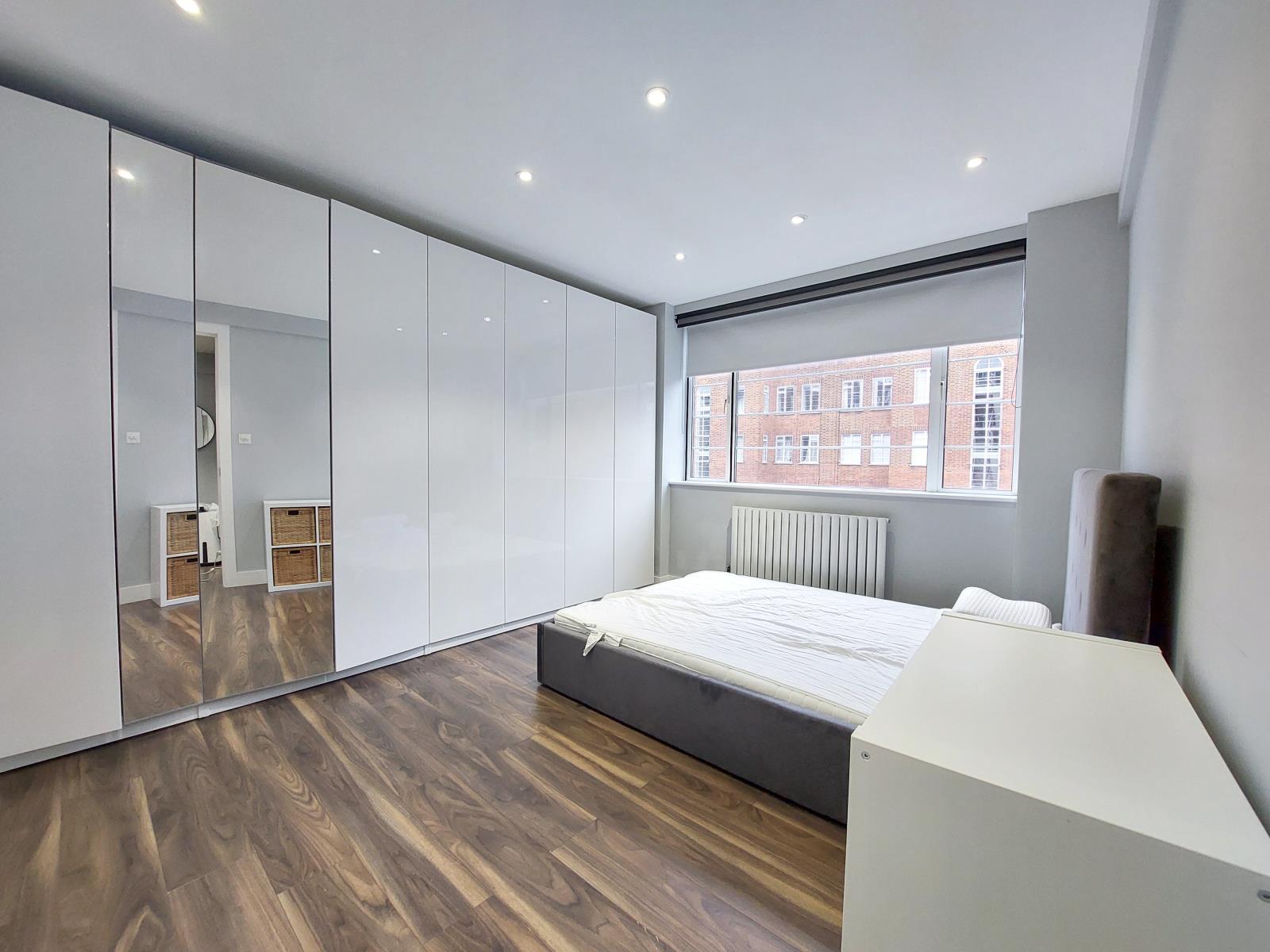 Flat Eamont Street in City of Westminster