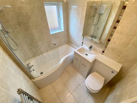 House Glenalmond Close in North West Leicestershire