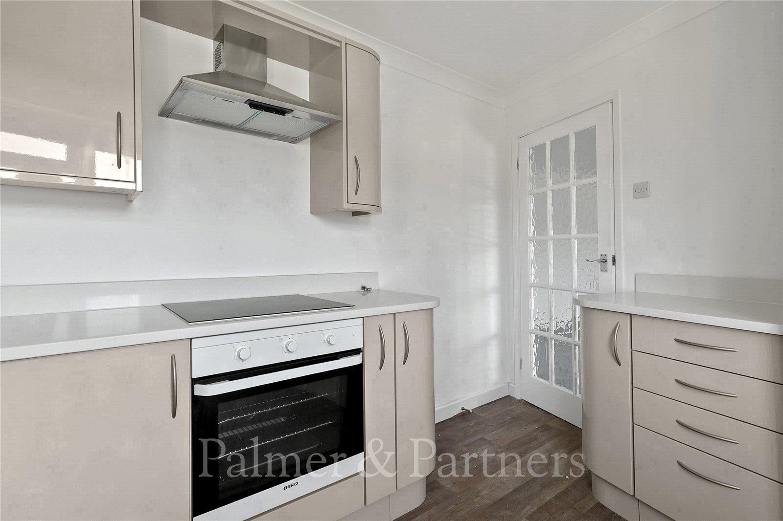 Flat Wolseley Road in Chelmsford