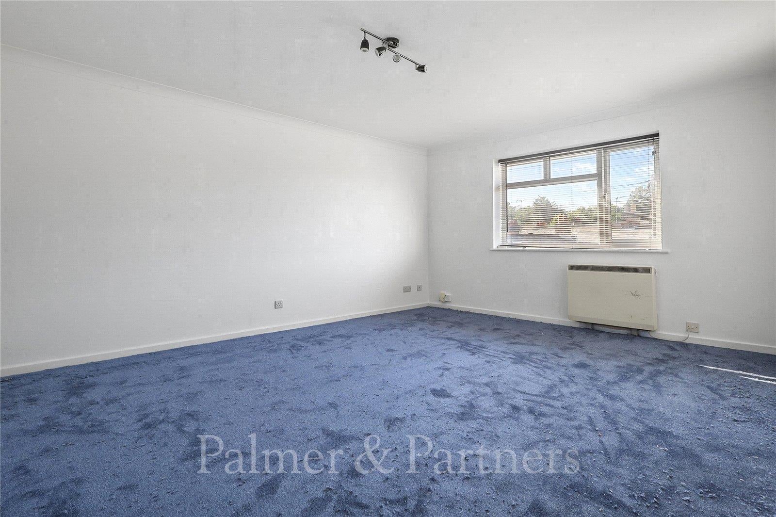 Flat Wolseley Road in Chelmsford