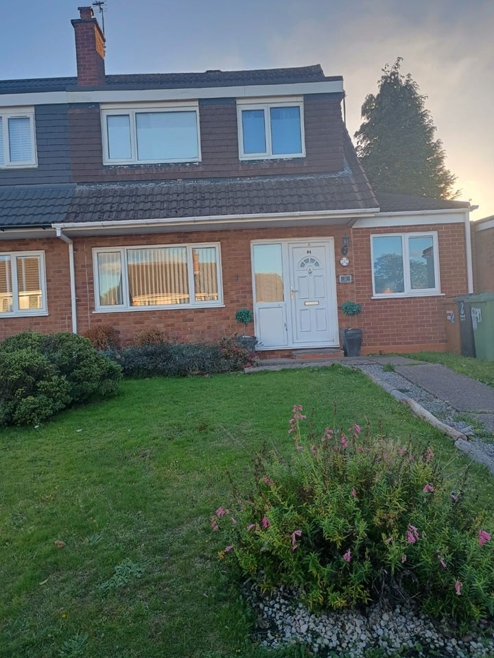 House Pinetree Drive in Walsall