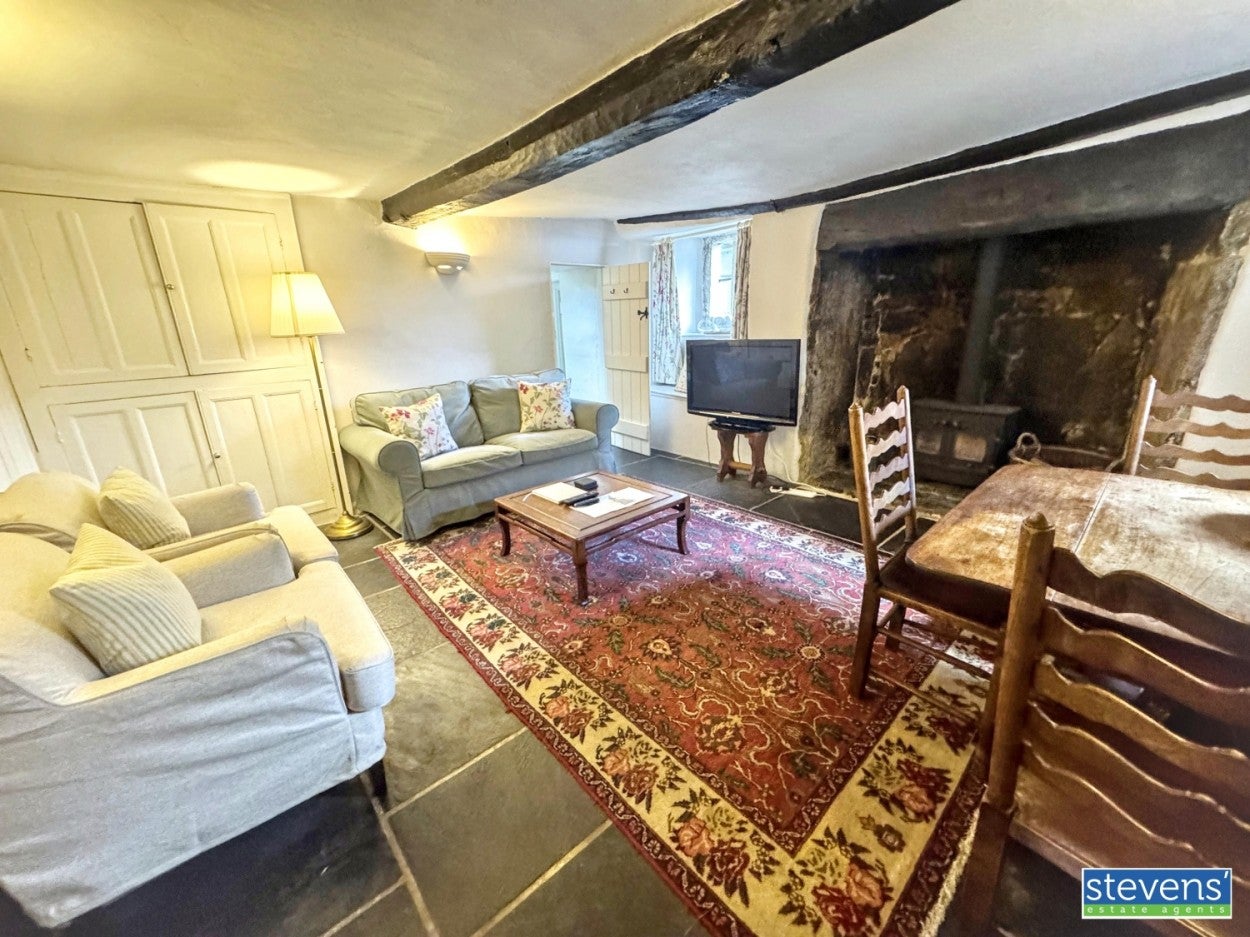 House Knowle Lane in West Devon