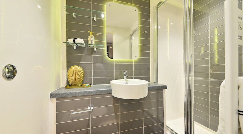 Room Henstead Street in Birmingham