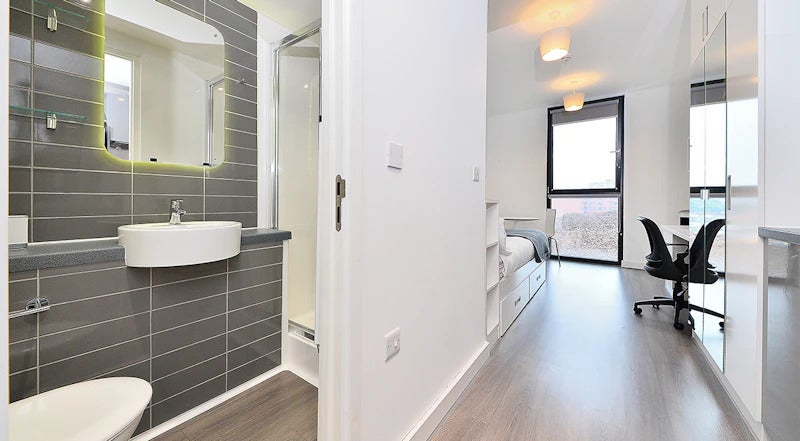 Room Henstead Street in Birmingham