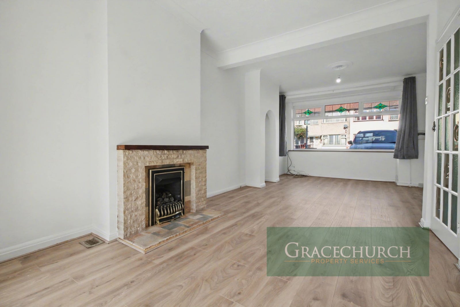 House Auriel Avenue in Greater London