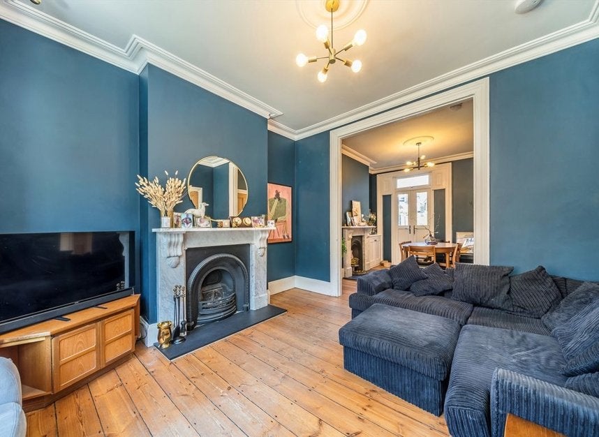 House Algernon Road in Greater London