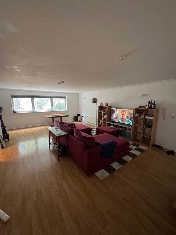 Room Albert Road in Greater London