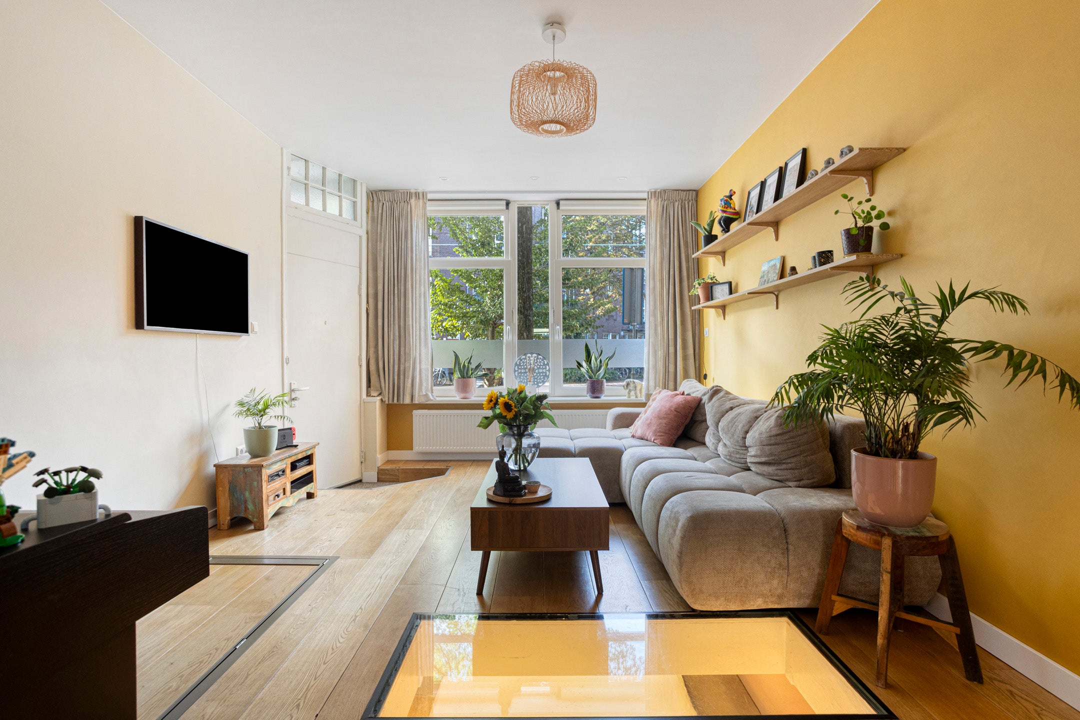 Woning te huur: Borneostraat, Amsterdam