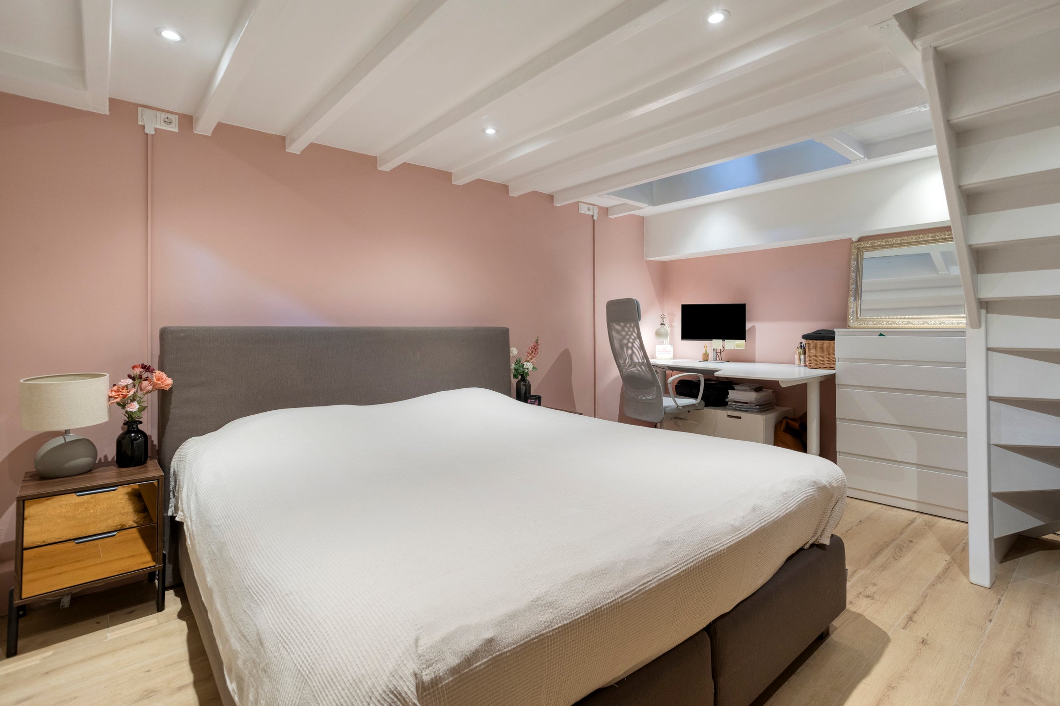 Woning te huur: Borneostraat, Amsterdam