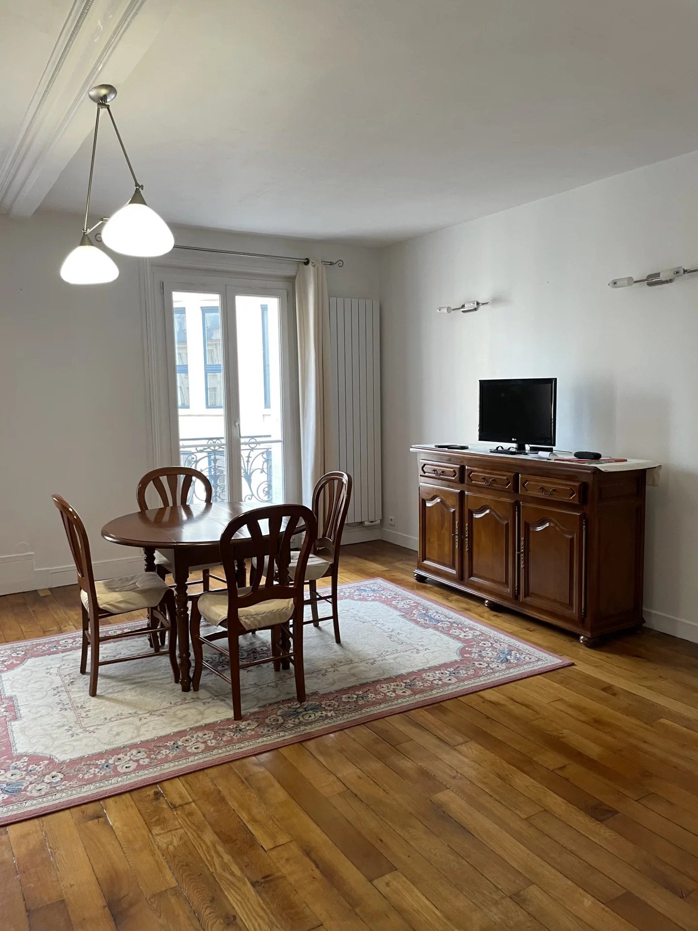 Flat Rue Galvani in Paris