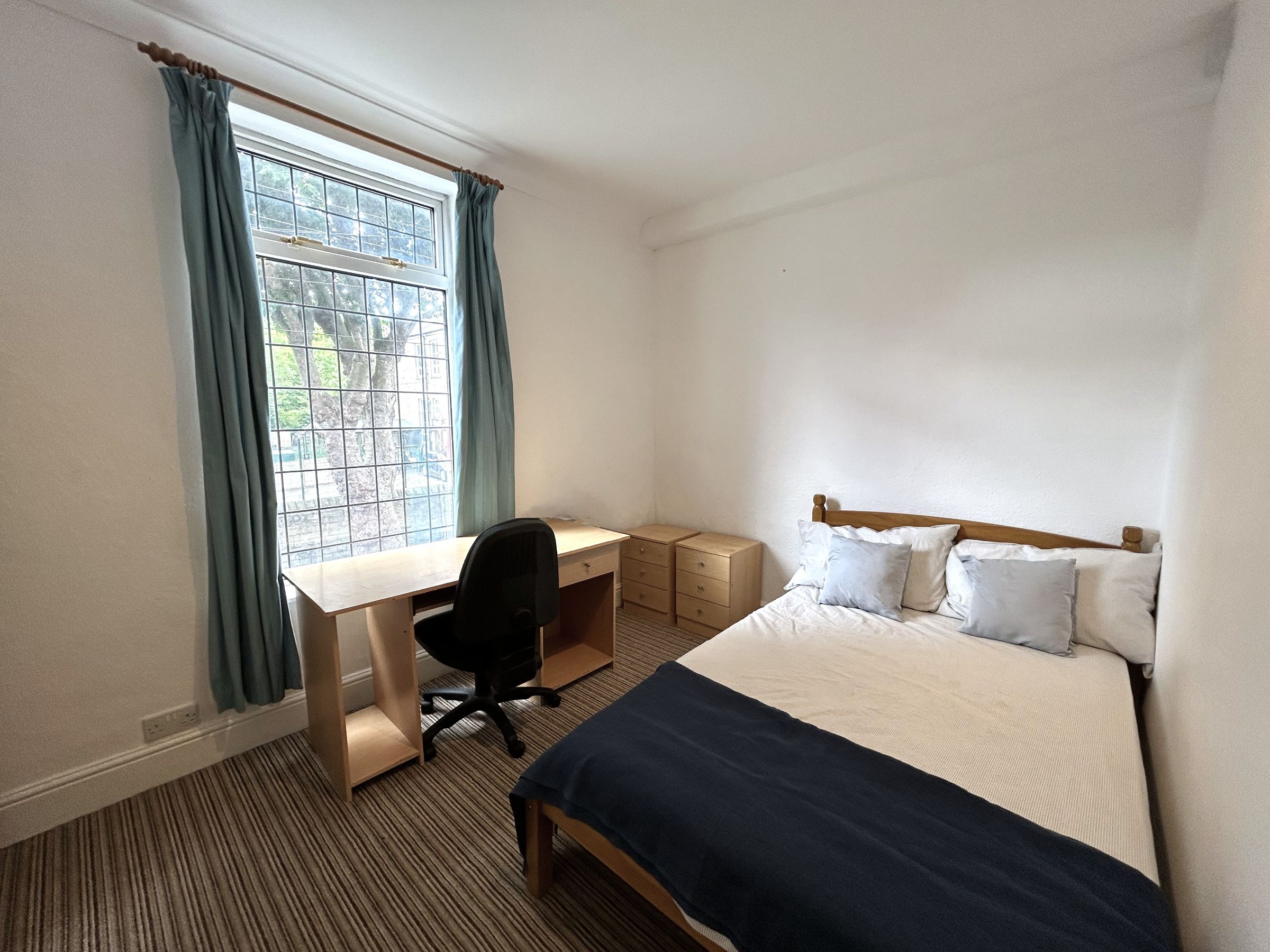 Flat Ecclesall Road in Sheffield