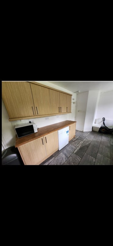 Room Sutton Passeys Crescent in Nottingham