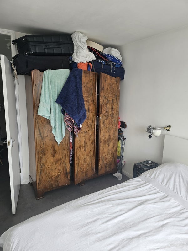 Room Rowstock Gardens in Greater London