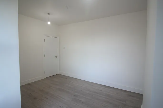 Flat Cromer Road in Watford