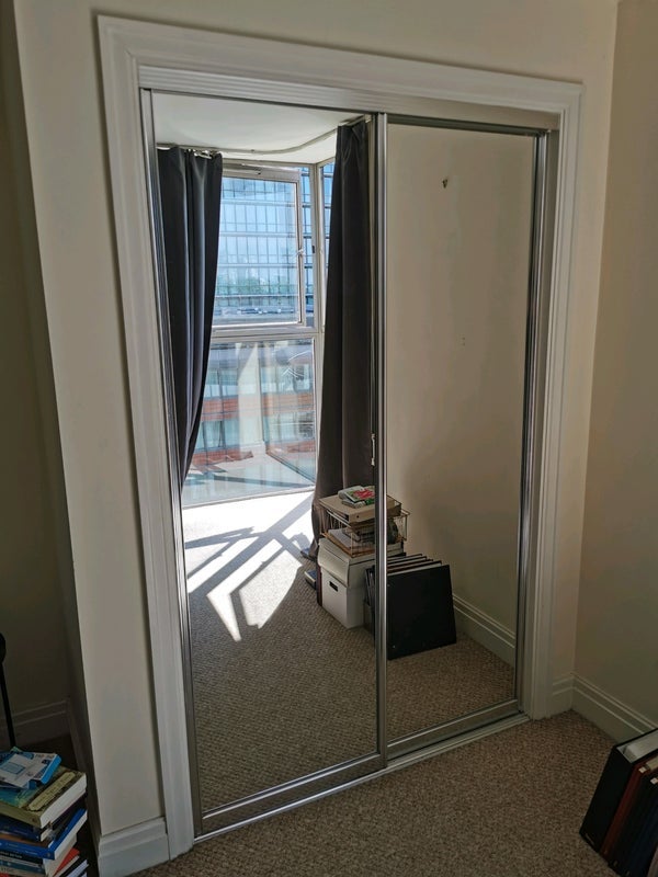 Room Hertsmere Road in Greater London