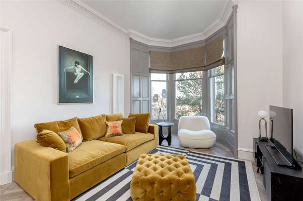 Flat South Learmonth Gardens in City of Edinburgh