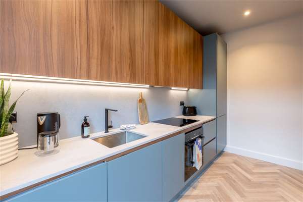 Flat South Learmonth Gardens in City of Edinburgh