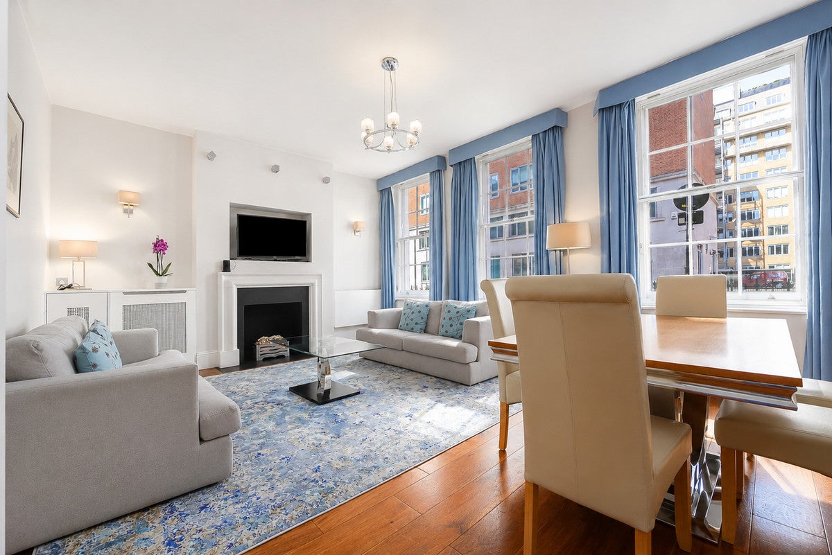 Flat Tavistock Place in Greater London