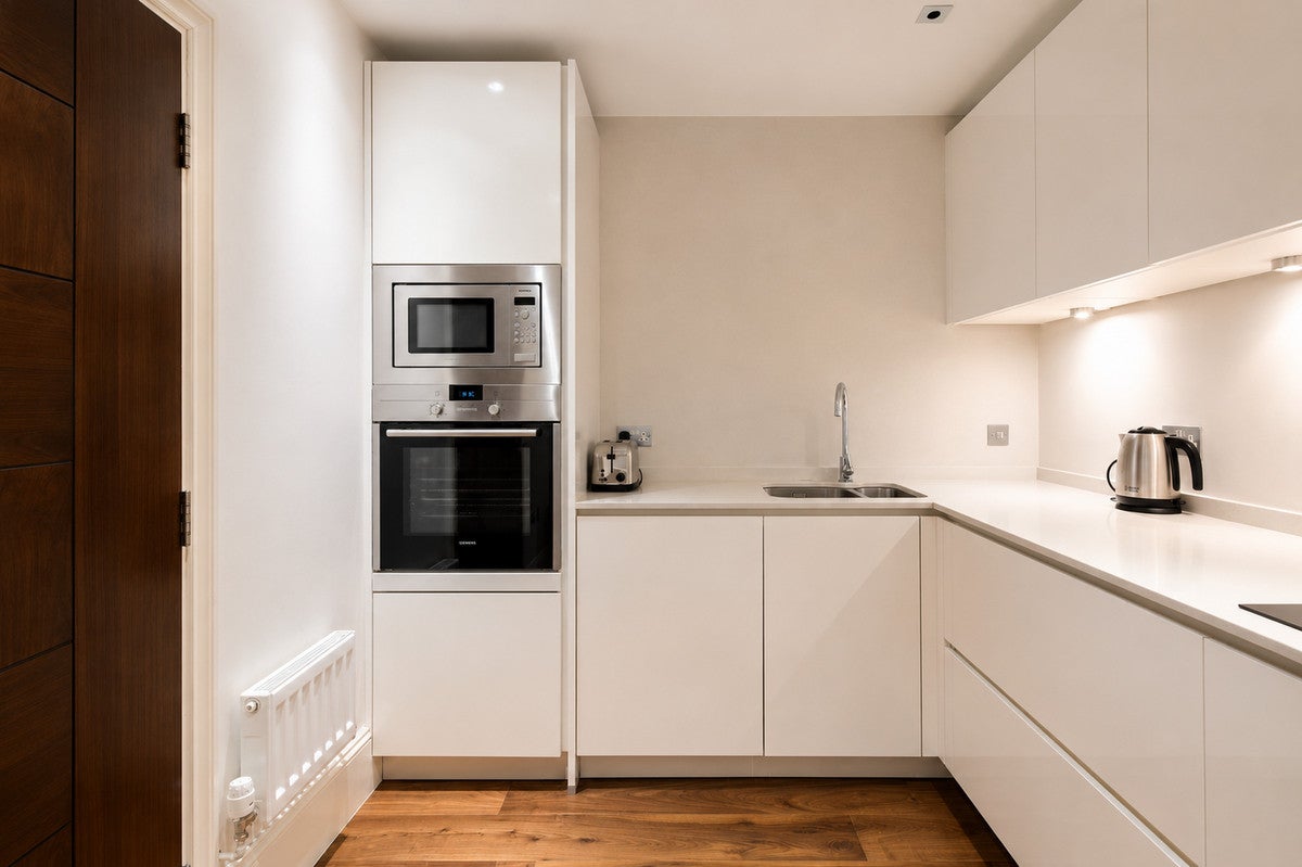 Flat Tavistock Place in Greater London