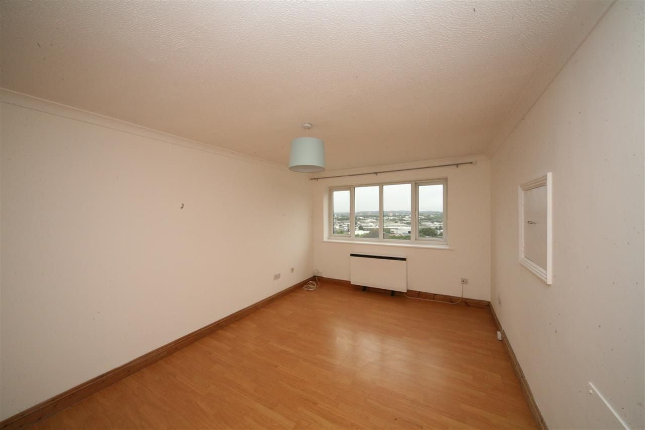 Flat Wells Road in Bristol