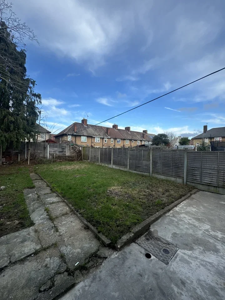 House Woodward Road in Birkenhead