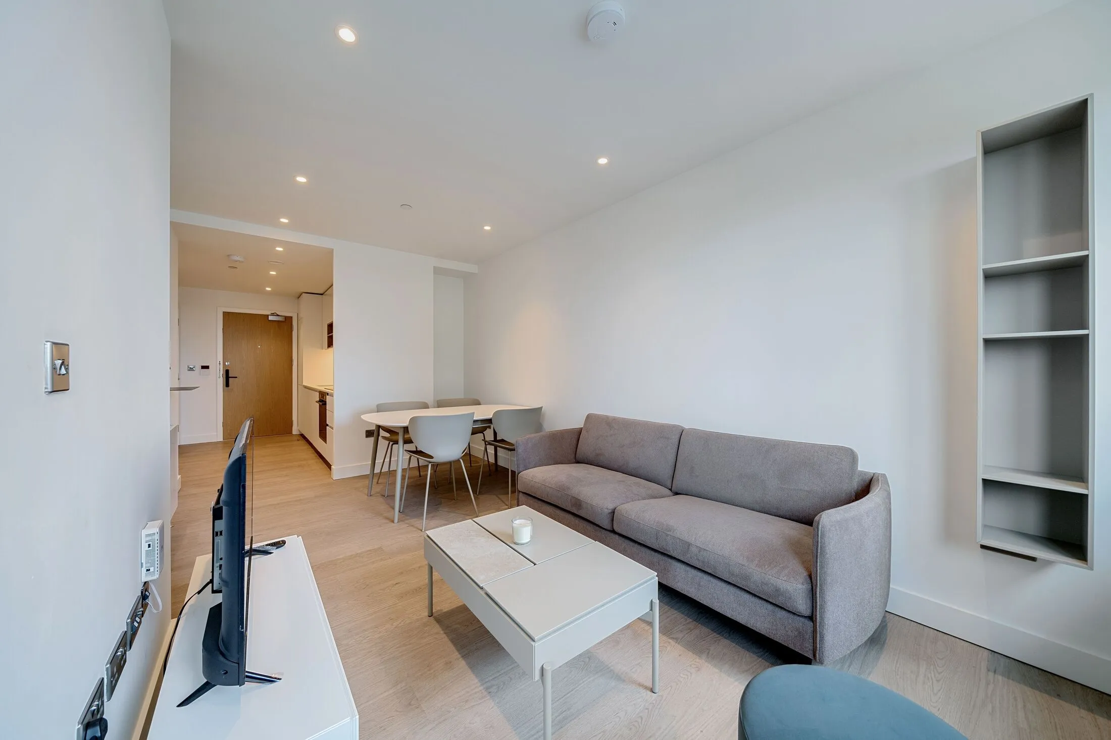 Flat Park Lane in Greater London