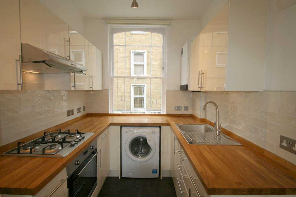 Flat Cheshire Street in Greater London