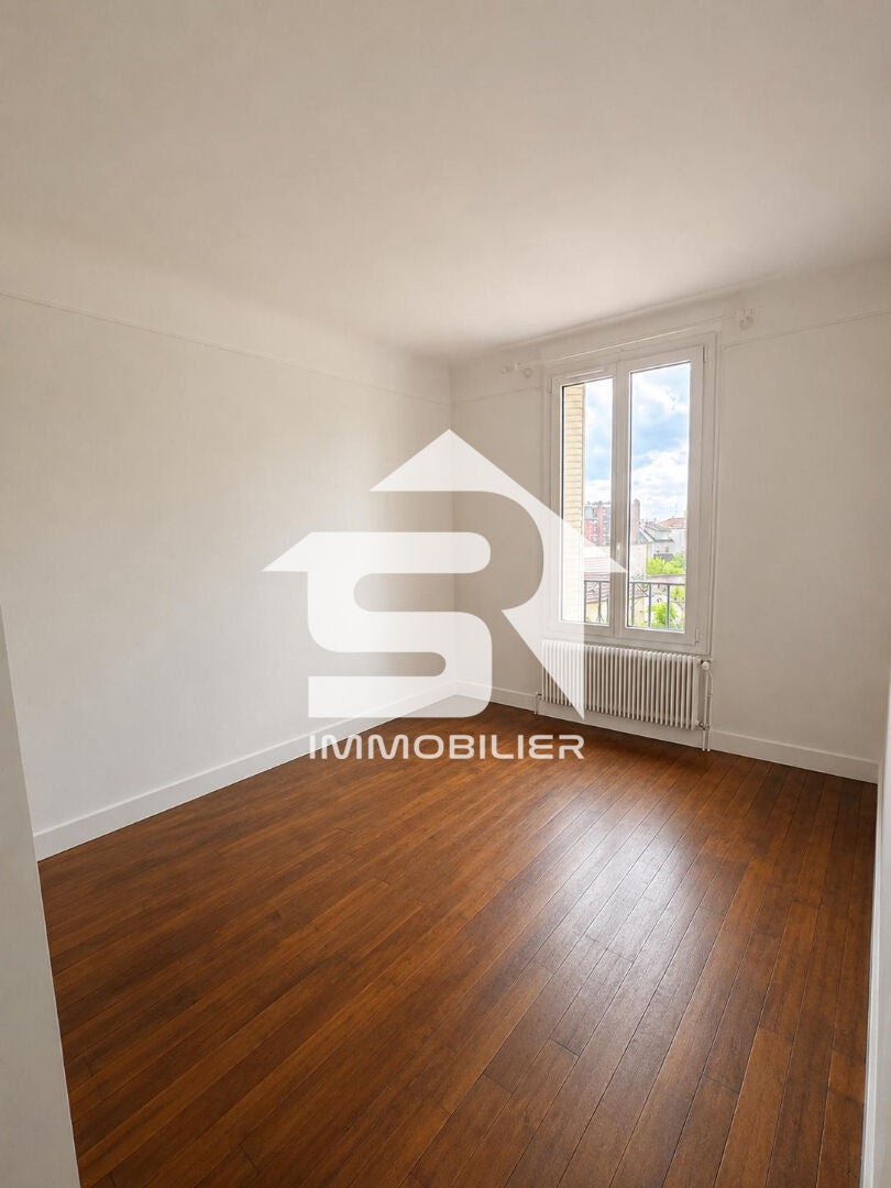 Flat Rue André Laurent in Fontenay-sous-Bois