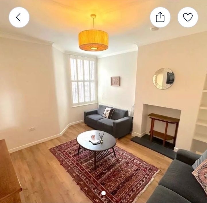 Room Platt Lane in Manchester