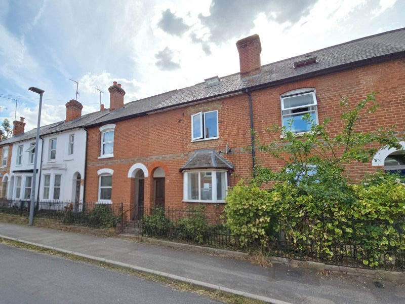 House Blenheim Road in Reading
