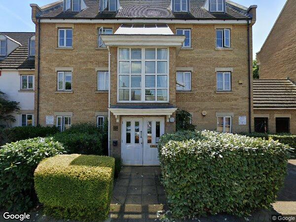Flat Newent Close in Greater London