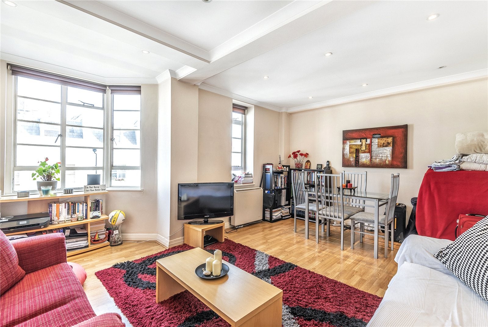 Flat Hatherley Grove in City of Westminster