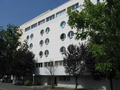 Flat Rue André Maginot in Pau