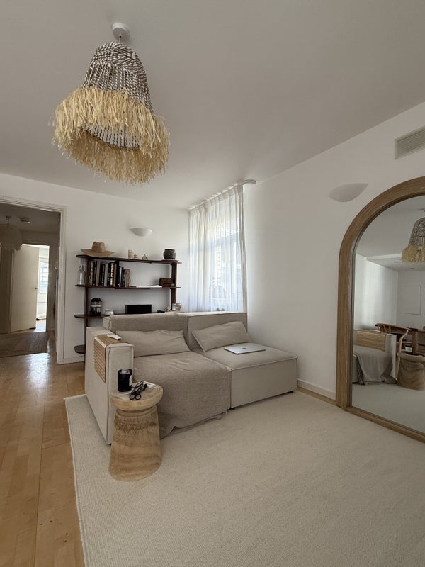 Room Floral Street in City of Westminster