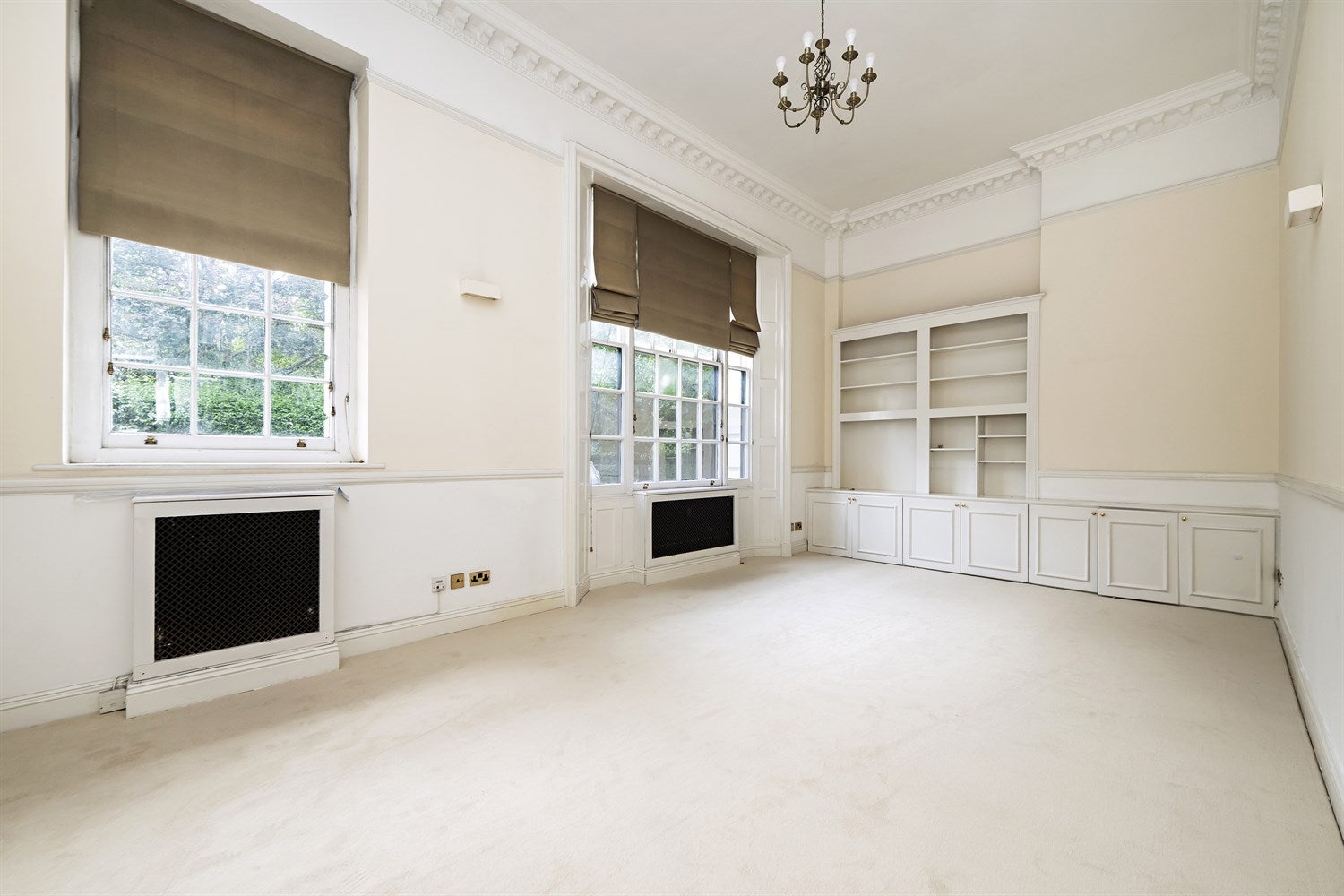 Flat Hyde Park Gardens in City of Westminster