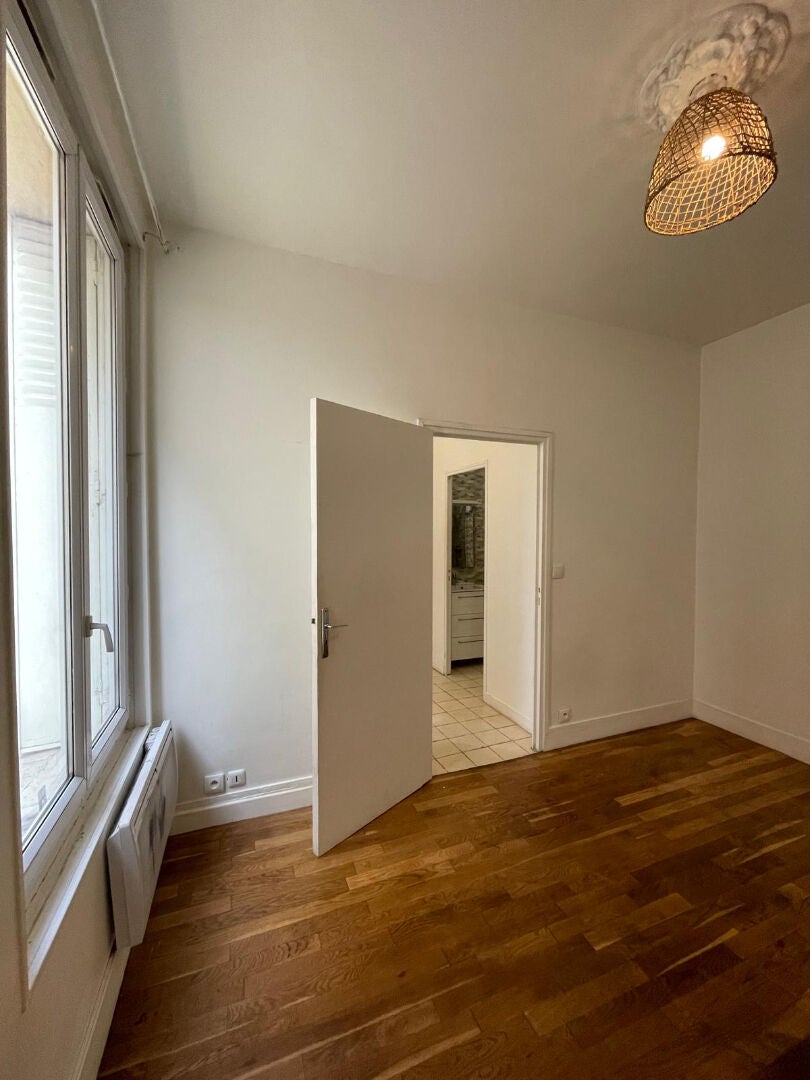 Flat Rue Pasteur in Le Kremlin-Bicêtre