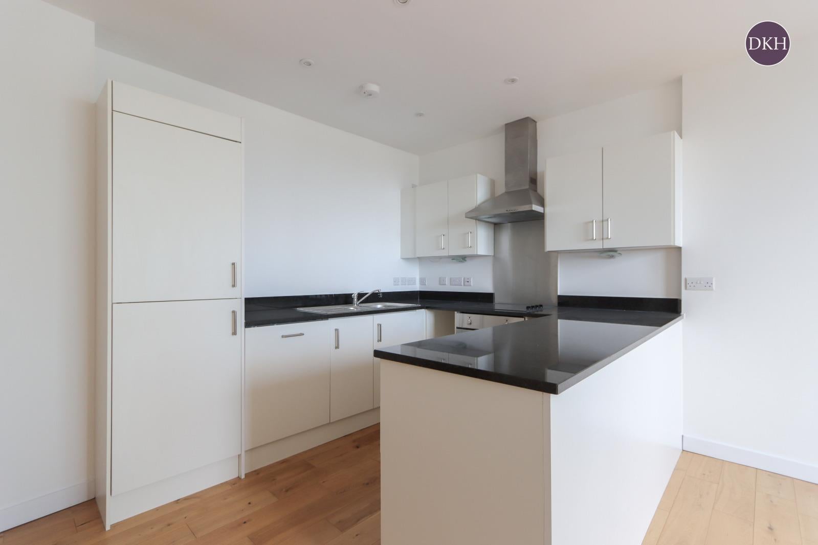 Flat Clarendon Road in Watford