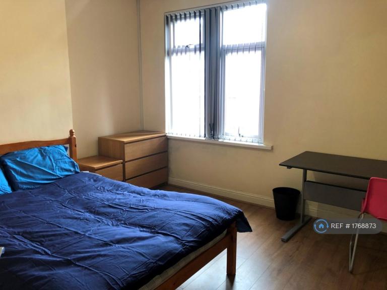 Room Grasmere Street in Leicester